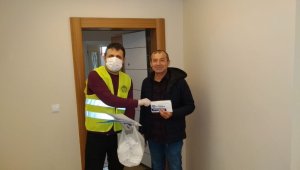 200 Ekiple Evlere Maske Dağıtılıyor