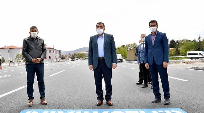 Alparslan Türkeş Bulvarı yeniden asfaltlandı