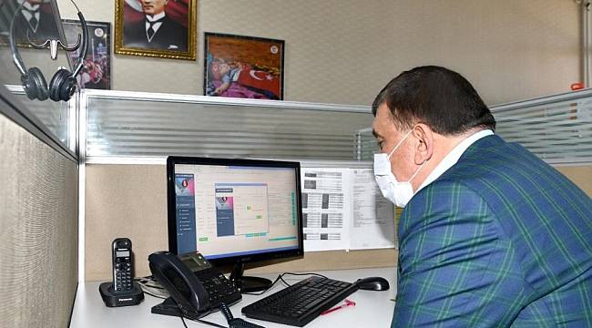 Başkan Gürkan, Çağrı Merkezinde İstek ve Talepleri Dinledi