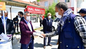 Çınar'dan Esnaflara Maske