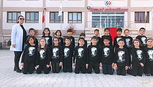 Çocuklardan 'Evde Kal Türkiyem Ama Milli Ruhunu Asla Kaybetme' Klibi