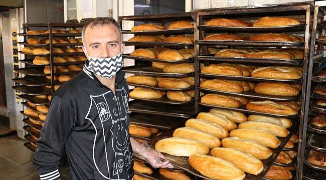 Fırıncılar Siparişleri Evlere Götürüyor