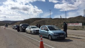 Malatya'da Şehrin Giriş ve Çıkışlarında Geçişlere İzin Verilmiyor