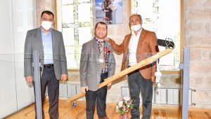 Gürkan, 'Mersedes Kadir'in Eşyaları Müzede Sergilenecek
