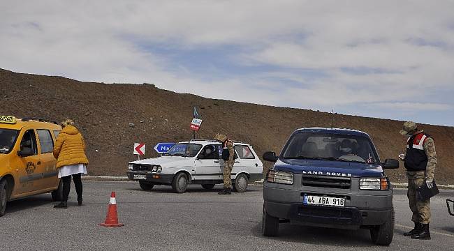 İl Dışına Çıkmak İsteyen 12 Bin Kişiden 2 Bin 382'sine İzin Verildi