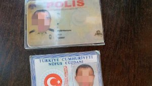 Kendini Polis Olarak Tanıtan Dolandırıcı Yakalandı