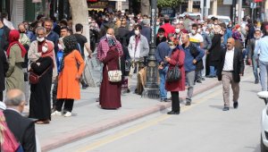Kısıtlama Sonrası Merkezde Yoğunluk Oluştu