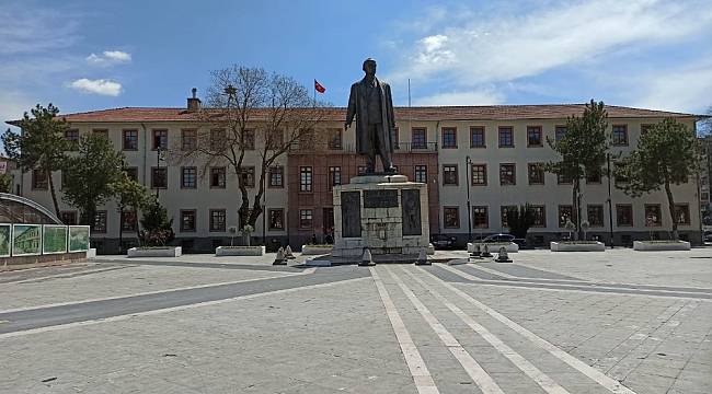 Malatya Kent Merkezinde Ana Caddeler Boşaldı