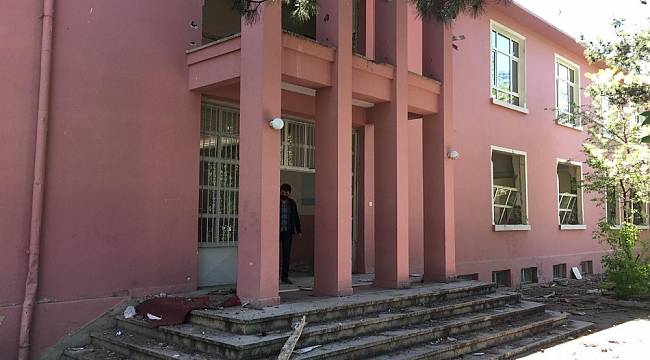 Sümer İlkokulunda Yıkım Çalışmaları Başladı