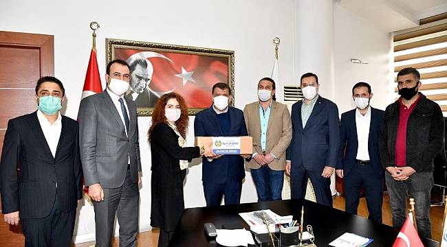 Berberler Odasından Gürkan'a teşekkür ziyareti