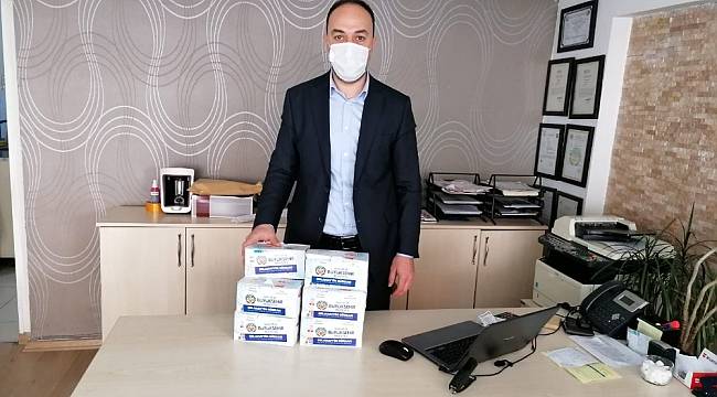 Büyükşehir Maske Dağıtımına Devam Ediyor
