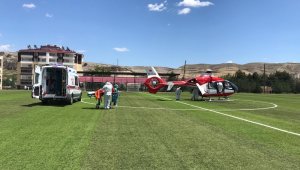Durumu Kritik Hasta Ambulans helikopterle Malatya'ya Getirildi
