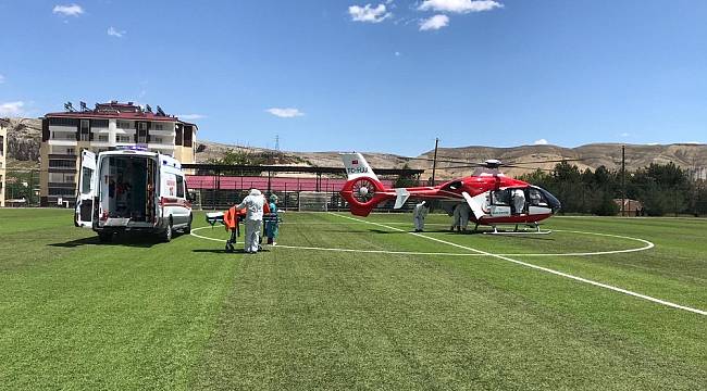 Durumu Kritik Hasta Ambulans helikopterle Malatya'ya Getirildi