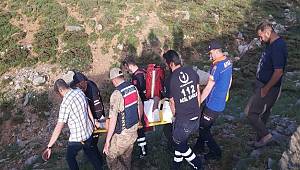 Kayalıklardan Düştü Ayağı Kırıldı