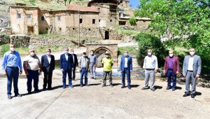 'Kırsal bölgelerin kalkınması adına yatırımlarımıza devam edeceğiz'