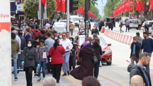 Kısıtlama Sonrası Malatya Sokakları Hareketlendi