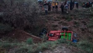 Kuluncak'ta Çapa Motoru Şarampole Yuvarlandı: 1 Ölü, 1 Yaralı