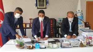 Arguvan'da Toplu İş Sözleşmesi İmzalandı