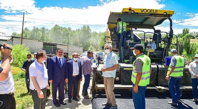 Başkan Gürkan; Akçadağ'da 30 km Asfalt Çalışmamızı Tamamladık