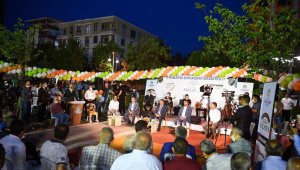 Başkan Gürkan, Parkta Vatandaşlarla Bir Araya Geldi