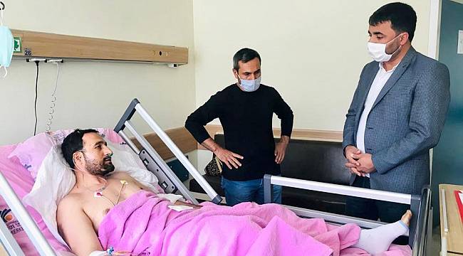 Başkan Samanlı, Tren Kazasında Yaralananları Ziyaret Etti