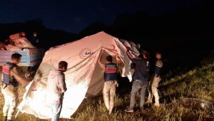 Pütürge'de Depremzedeler İçin Çadır Kuruldu