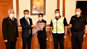 Vali Baruş; Jandarmamız Gece Gündüz Üstün Bir Fedakarlıkla Çalışıyor