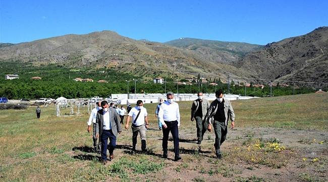 Vali Baruş; Konutlar En Kısa Sürede Depremzedelere Teslim Edilecek