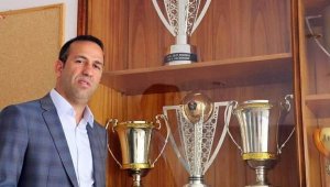 Adil Gevrek, Kariyerinin En Kötü Sezonunu Yaşıyor