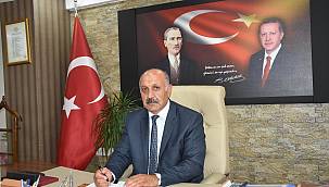 Başkan Zelyurt; İlçemizi yarı olimpik havuzla buluşturacağız