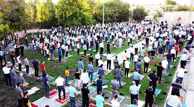 Eskimalatya Namazgah'ta Kurban Bayramı Namazı Kılındı