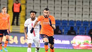 Mehmet Topal Adını Spor Tarihine Yazdırdı