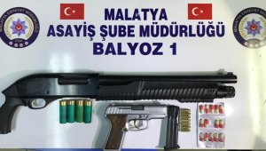 Uyuşturucu ve Kaçak Silah Operasyonu: 3 Zanlı Gözaltına Alındı