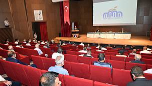 Vali Baruş Arapgir’de Muhtarların Sorunlarını Dinledi