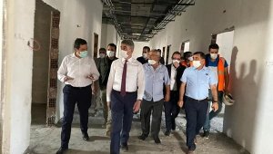 Vali Baruş, Çarmuzu Aile Sağık Merkezinde İncelemede Bulundu