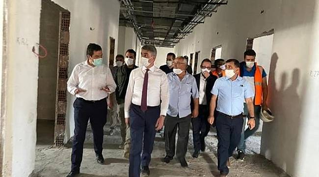 Vali Baruş, Çarmuzu Aile Sağık Merkezinde İncelemede Bulundu