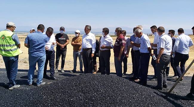 Yazıhan'da Grup yolları asfaltlanıyor