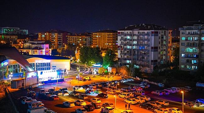 Büyükşehir'den Arabada Türk Halk Müziği konseri