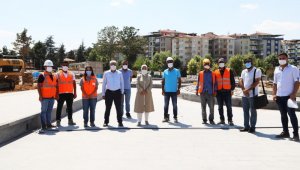 Çalık; Millet Bahçesi Ekim'de Hizmete Açılacak
