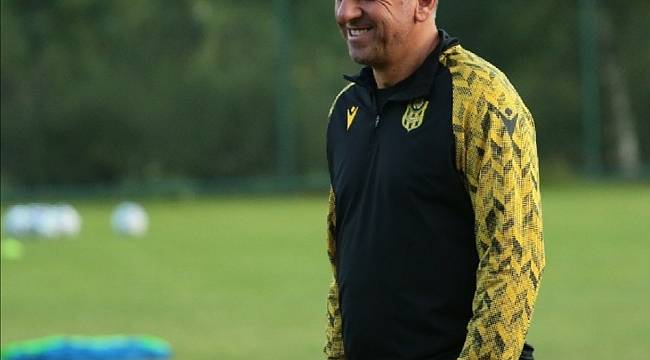 Hamza Hamzaoğlu: "Diğer takımlardan daha şanslıyız"