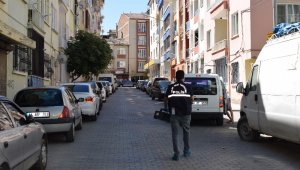 Balkondan düşen genç kız hayatını kaybetti