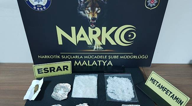 Uyuşturucuyla yakalanan sokak satıcısı tutuklandı