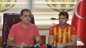 YMS'de İkinci Başkan Pilten Görevi Bıraktı