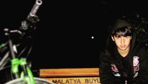 16 Yaşındaki Genç Motosiklet Kazasında Hayatını Kaybetti