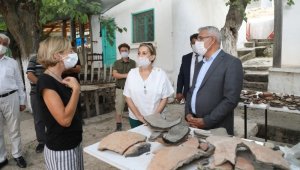 Arslantepe Höyüğü'nde 53 mezar bulundu