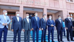 Bakan Yardımcısı Çataklı, Deprem Sonrası Yapılan Çalışmaları İnceledi