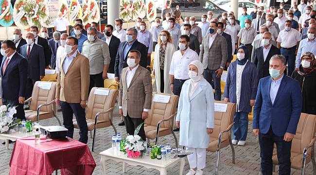 Çalık; Onlar laf üretir biz icraat