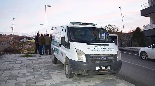 Hızarın Üzerine Düşen Genç Öldü