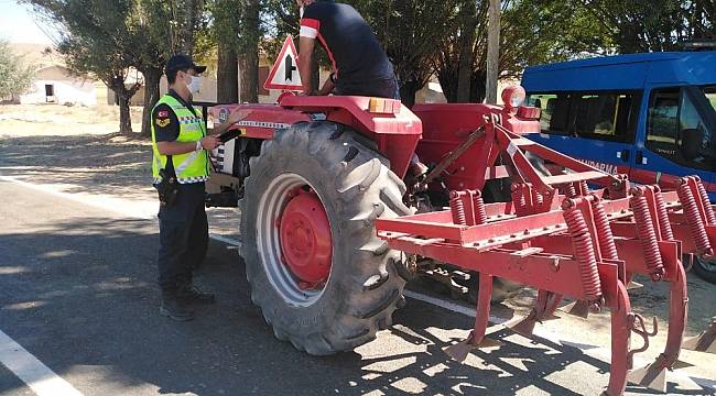 Jandarma Ekiplerinden Covid 19 uygulaması
