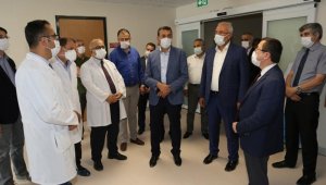 Milletvekili Tüfenkci ve Kahtalı'dan Onkoloji Hastanesine tam not